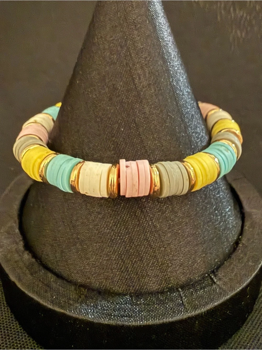 Pastel Heishi Disc Bead Stretch Bracelet Gold Tone Spacers Boho Beach Stack